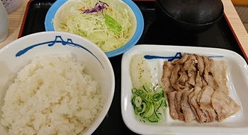 豚バラ焼き肉定食1.jpg